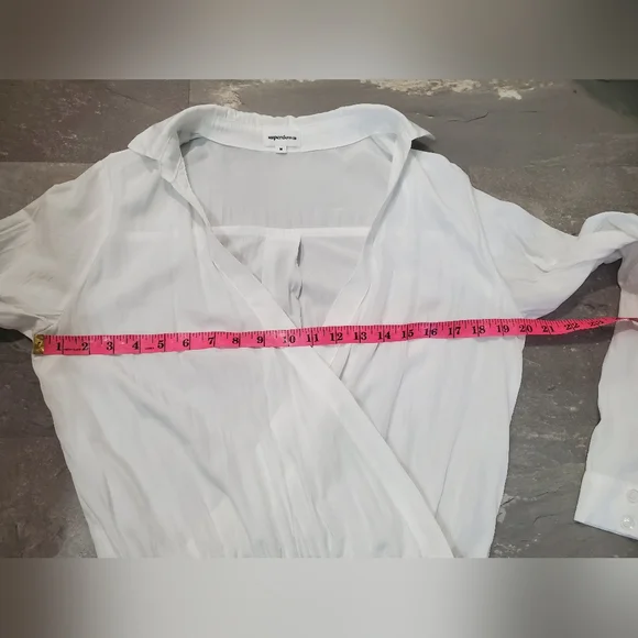 NWOT Superdown Presely Surplice Bodysuit Surplice Long-Sleeve White Bodysuit. M. - Picture 12 of 14